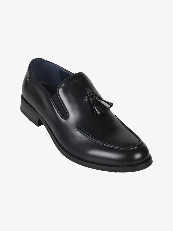 Gian Marco Venturi Mocasines de hombre con borlas.