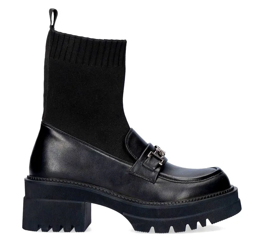 Mocasines con calcetín y piso track