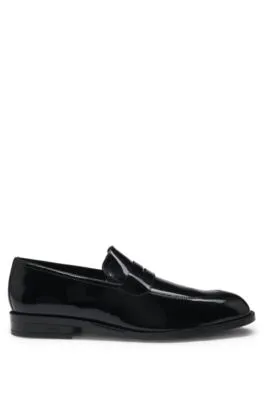 Mocasines de charol con ribete de antifaz