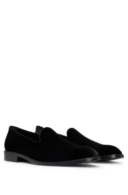 Mocasines de terciopelo con apliques de piel